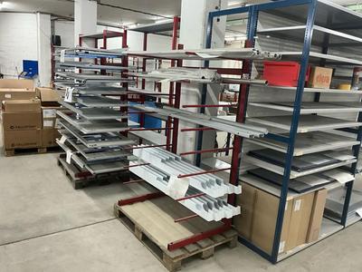 Overview picture of Storage rack (2x)